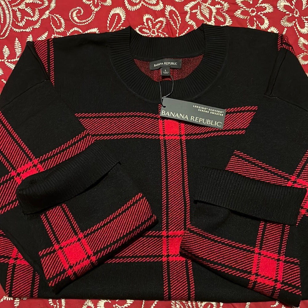 Banana Republic women sweater